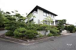 木造2階建ての中古戸建