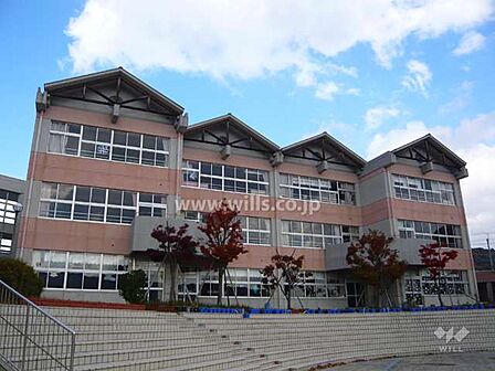 東山台小学校[公立]の外観