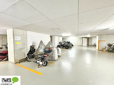 バイク置き場