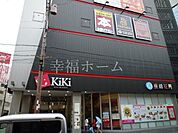 ブックオフ京阪京橋店 185m