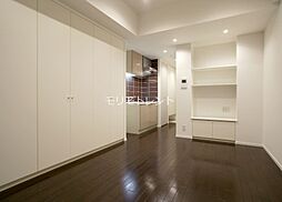 イプセ多摩川緑地 503 5階ワンルームのリビング/ダイニング