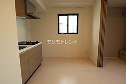 グローリオシェルト永福町 105 1階1DKのリビング/ダイニング