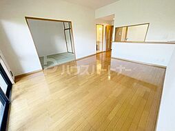 JR高崎線 宮原駅 徒歩9分の賃貸マンション 4階3LDKのリビング/ダイニング