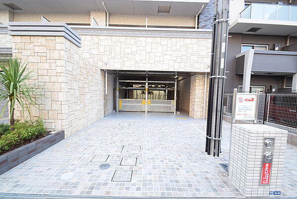 プレジオ江坂サウス