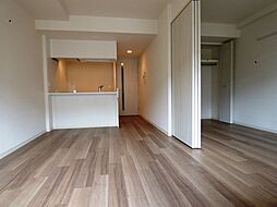 ディームス江坂 906 9階1LDKのリビング/ダイニング