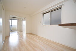 ＥＳＴ18 402 4階1LDKのリビング/ダイニング