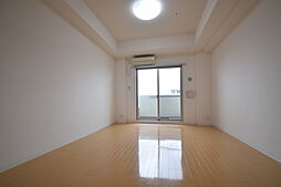 ニッケノーブルハイツ江坂 505 5階1Kのリビング/ダイニング