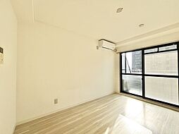 クィンシー江坂 502 5階1Kのリビング/ダイニング