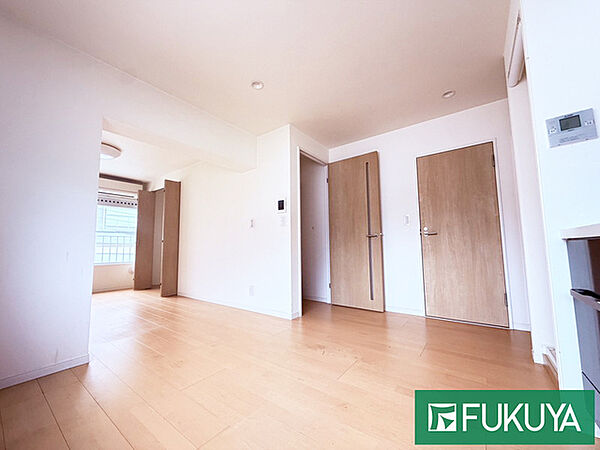 リビング/ダイニングを拡大表示