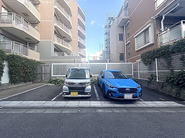 駐車場を拡大表示
