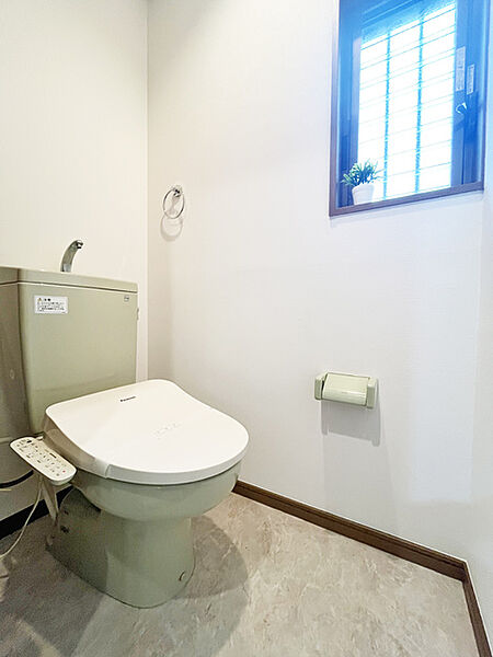 トイレを拡大表示