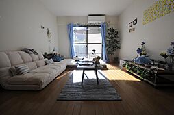 リバーサイドスクエア弐番館 202 2階1Kのリビング/ダイニング