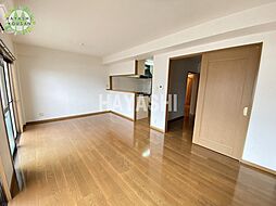 セゾンアフリカ 105 1階2LDKのリビング/ダイニング