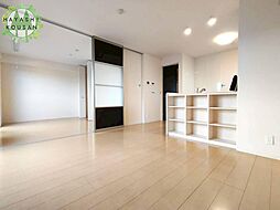 グランシャリオＭ 301 3階2LDKのリビング/ダイニング