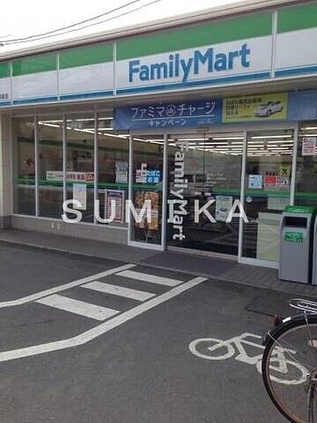 画像23:ファミリーマート岡山つしま西坂店 166m