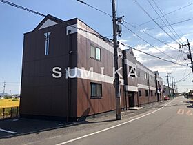 ロイヤルハイツ藤田  ｜ 岡山県岡山市南区藤田（賃貸アパート1LDK・1階・46.40㎡） その1