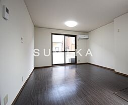 エトワール 1階2LDKのリビング/ダイニング