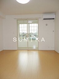 グローリー　ブナン 1階1Kのリビング/ダイニング