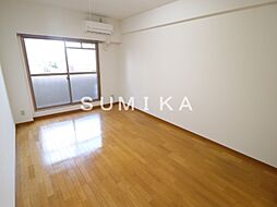 オーランド富田町 6階1Kのリビング/ダイニング