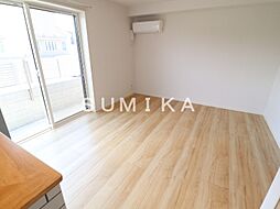 グレースヴィラ西崎 1階1LDKのリビング/ダイニング