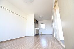 シティパレス西崎PartIIA棟 2階1LDKのリビング/ダイニング