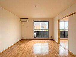 ティエラA 2階2LDKのリビング/ダイニング