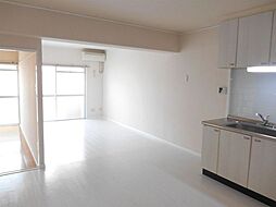 オルセーメゾン山川C棟 2階2LDKのリビング/ダイニング