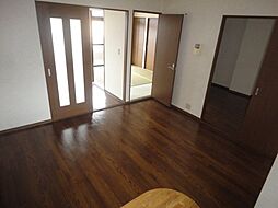 エランドールII 2階3LDKのリビング/ダイニング