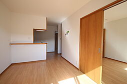 ファインII 00202 2階2LDKのリビング/ダイニング