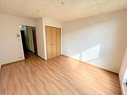 カーサ・アネーロ　B 1階1Kのリビング/ダイニング