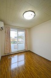 プリューネル 1階1Kのリビング/ダイニング