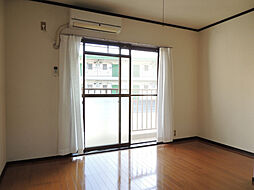 ホワイトメゾンミツオカ 1階1Kのリビング/ダイニング