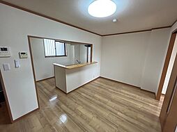 ブルーダイヤモンド 2階2LDKのリビング/ダイニング