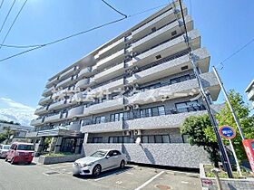 アトラクトマンショントムロ  ｜ 神奈川県厚木市戸室1丁目（賃貸マンション3LDK・2階・68.13㎡） その1