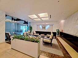 館内は静寂な中が保たれており、管理が行き届いている印象を受けました。