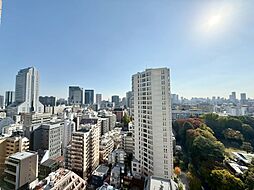陽当たり・通風・開放感に恵まれた環境です。