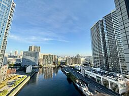 陽当たり・通風・開放感に恵まれた環境です。