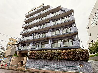 外観:飽きのこないシンプルモダンな外観です。 外観:飽きのこないシンプルモダンな外観です。
