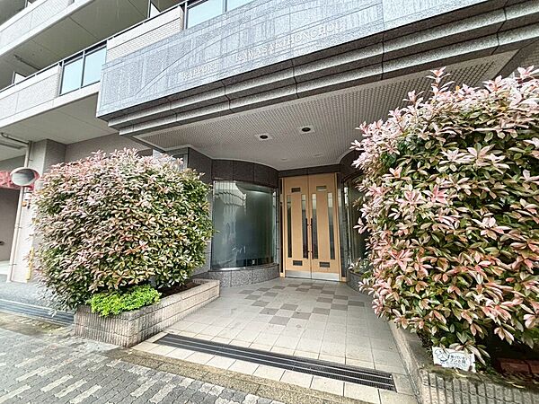 エントランスを拡大表示