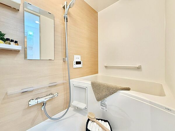浴室を拡大表示
