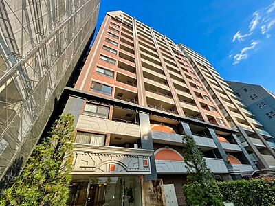 外観:飽きのこないシンプルモダンな外観です。 外観:飽きのこないシンプルモダンな外観です。