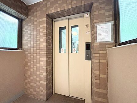 エレベーター完備のため荷物が多くなっても安心。
