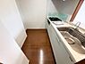 キッチン：開放感のあるキッチンスペース。調理をしながら、会話も弾みそうですね。