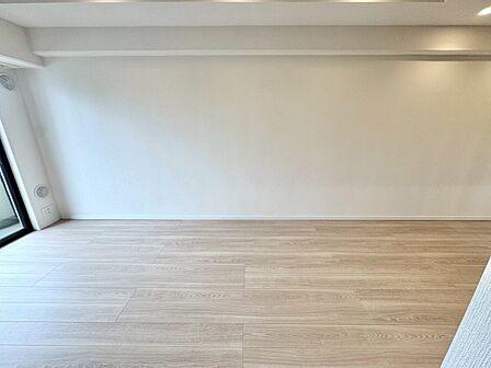 シンプルな内装と偏り過ぎないデザインで統一しました。