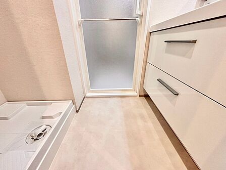 十分な広さの脱衣所。