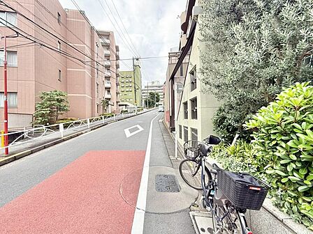 アクセスに優れ、ビジネスにもプライベートにも広範囲にカバーします。