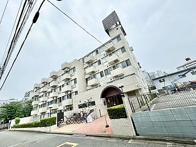 外観:飽きのこないシンプルモダンな外観です。 外観:飽きのこないシンプルモダンな外観です。