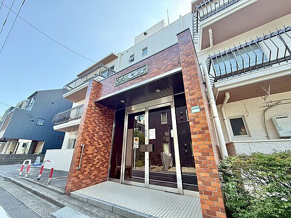エントランスを拡大表示