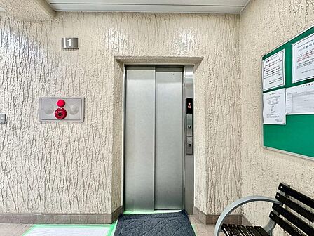 エレベーター完備のため荷物が多くなっても安心。