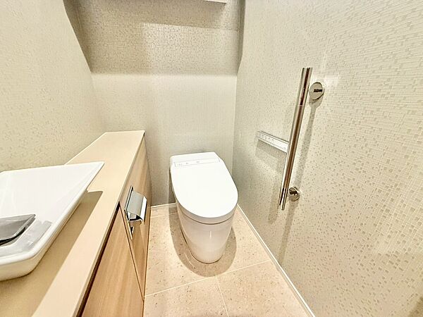 トイレを拡大表示